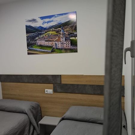 Hostal Rioja Condestable Logroño Extérieur photo