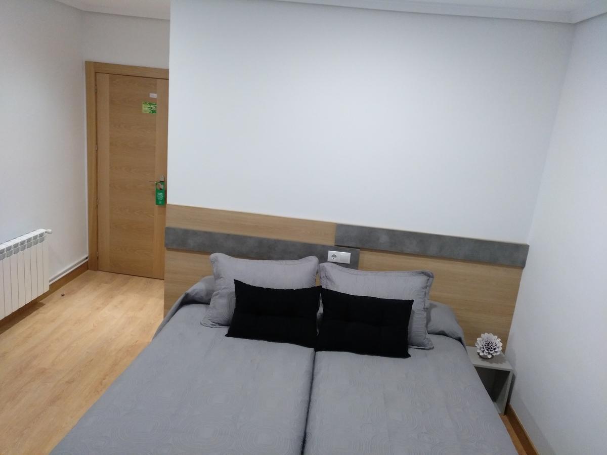 Hostal Rioja Condestable Logroño Extérieur photo